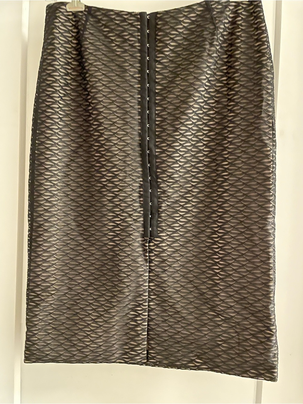 Black Overlay Cream/ Blush Liner Textured Pencil Skirt